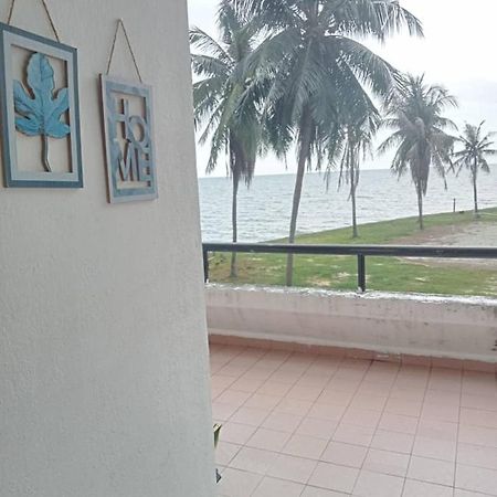 Pd Seaview Corus Paradise Lagoon Port Dickson Exteriör bild