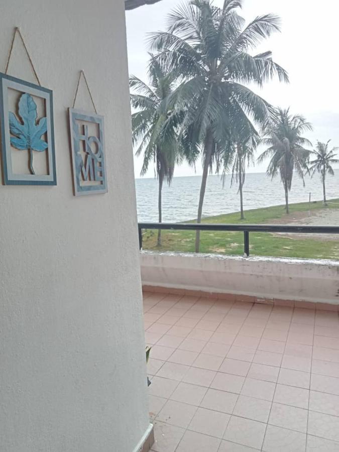 Pd Seaview Corus Paradise Lagoon Port Dickson Exteriör bild