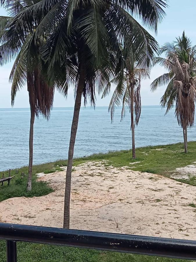 Pd Seaview Corus Paradise Lagoon Port Dickson Exteriör bild