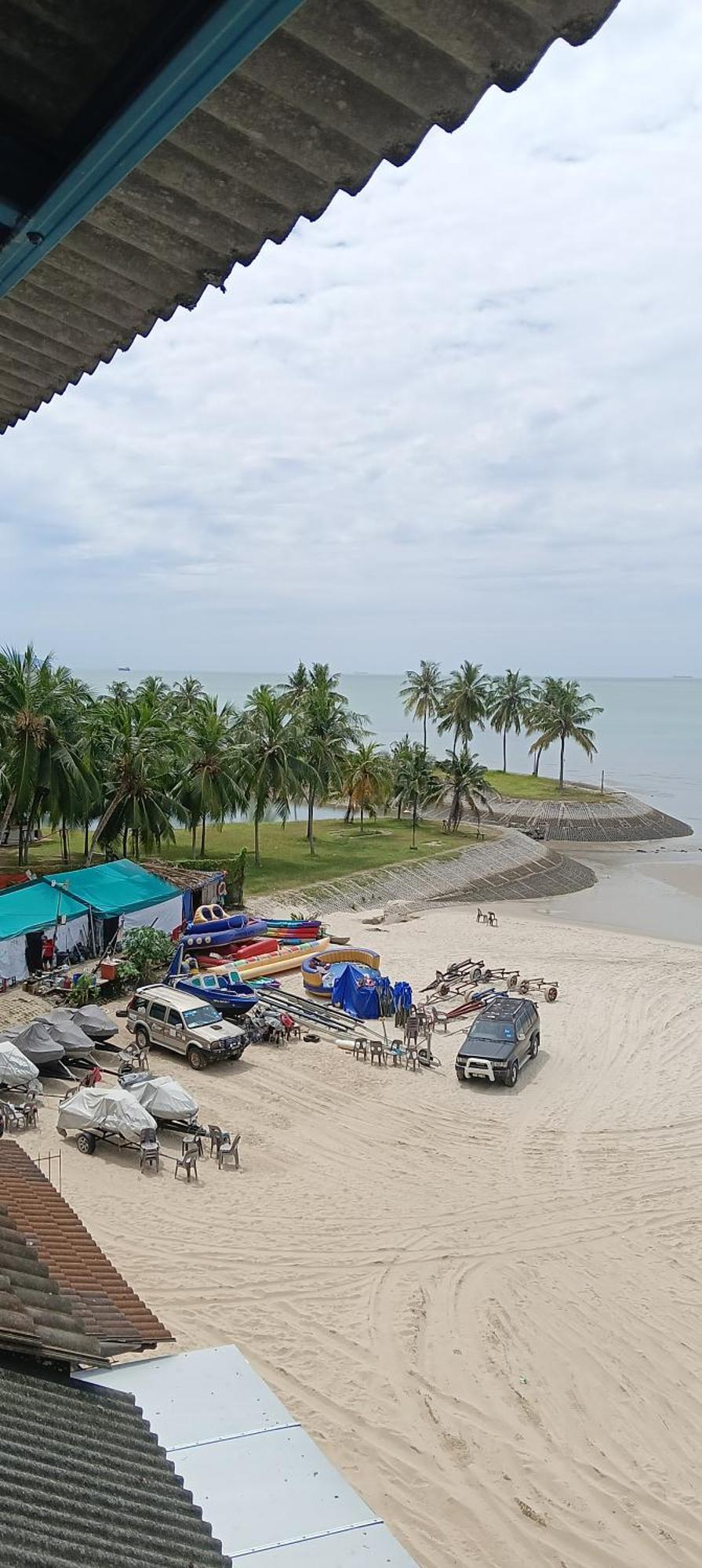 Pd Seaview Corus Paradise Lagoon Port Dickson Exteriör bild